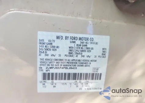 2023 Lincoln Nautilus Reserve z USA, uszkodzony, nr VIN 2LMPJ8KP4PBL09435